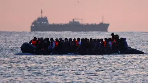 First Migrant Sent Back to France Under Recent Exchange Policy
