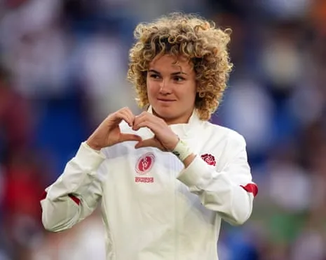 England's Kildunne and Botterman Fit to Take On France in Last Four Clash