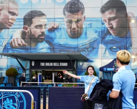 The Citizens Take On The Partenopei in Champions League Encounter
