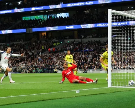 Goalkeeper Luiz's Game-Changing Error Gifts Tottenham First Triumph